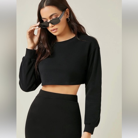MISSGUIDED Long Sleeve Crop Sweatshirt - Picture 4 of 4